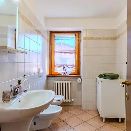 A Casa Di Lale By Interhome Nyaraló Claino